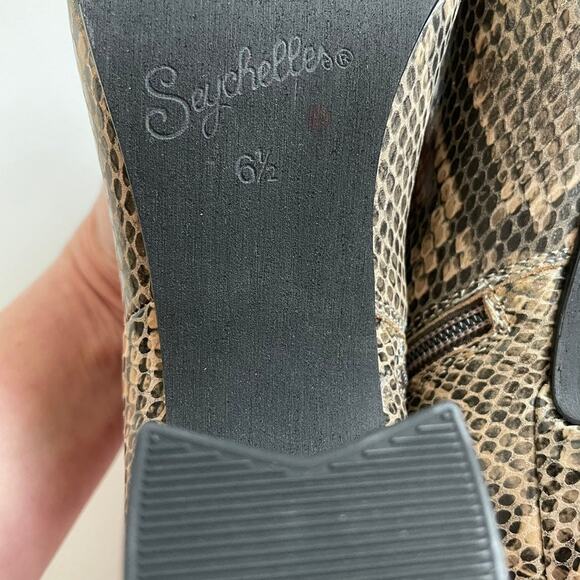 NEW Seychelles Leather Python Print No One Like You Cap Toe Bootie - Picture 9 of 11